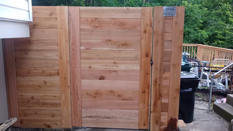 Top Rail Fence Cincinnati Image