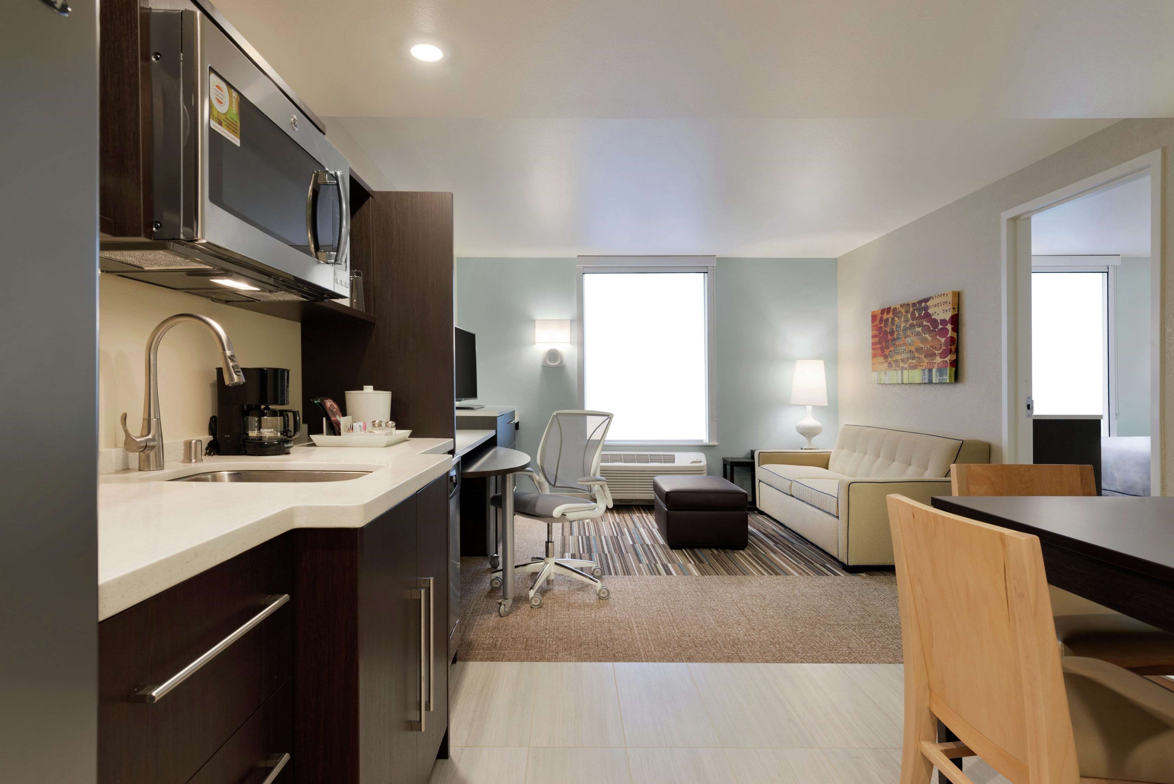 Home2 Suites by Hilton Anchorage/Midtown Photo