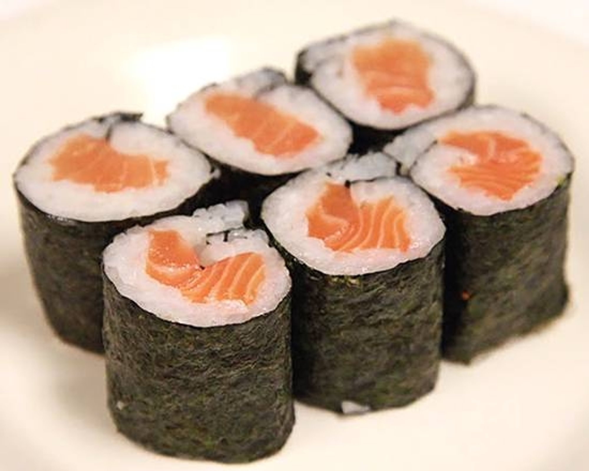 Sake Maki (Salmon Roll)