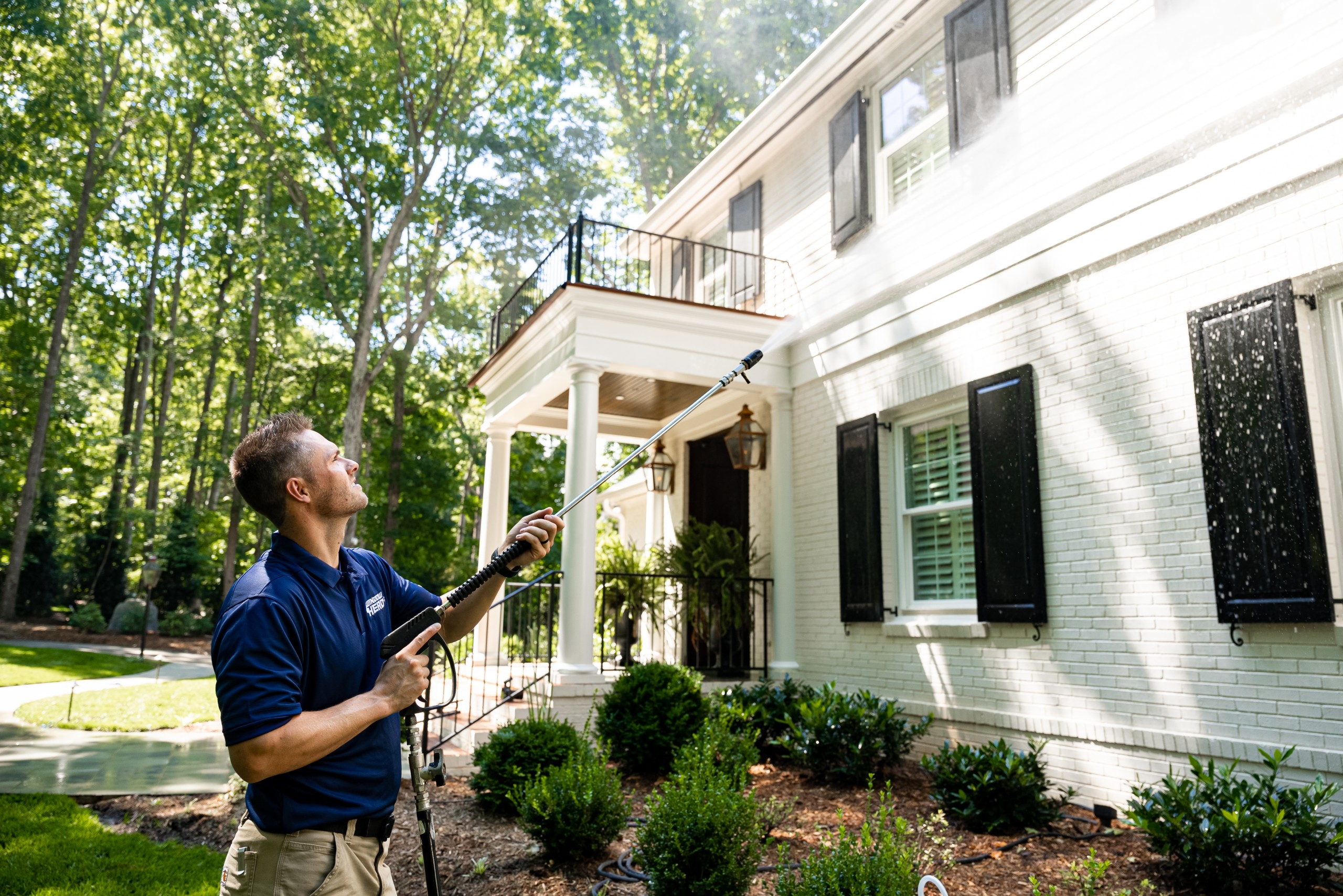 Window Hero Charlotte Image