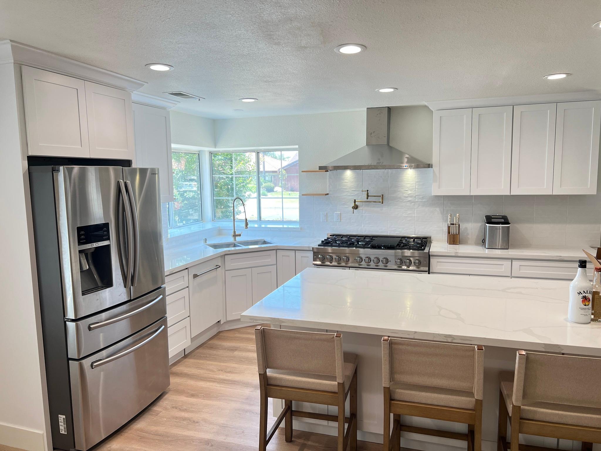 Bakersfield Custom Remodeling Logo