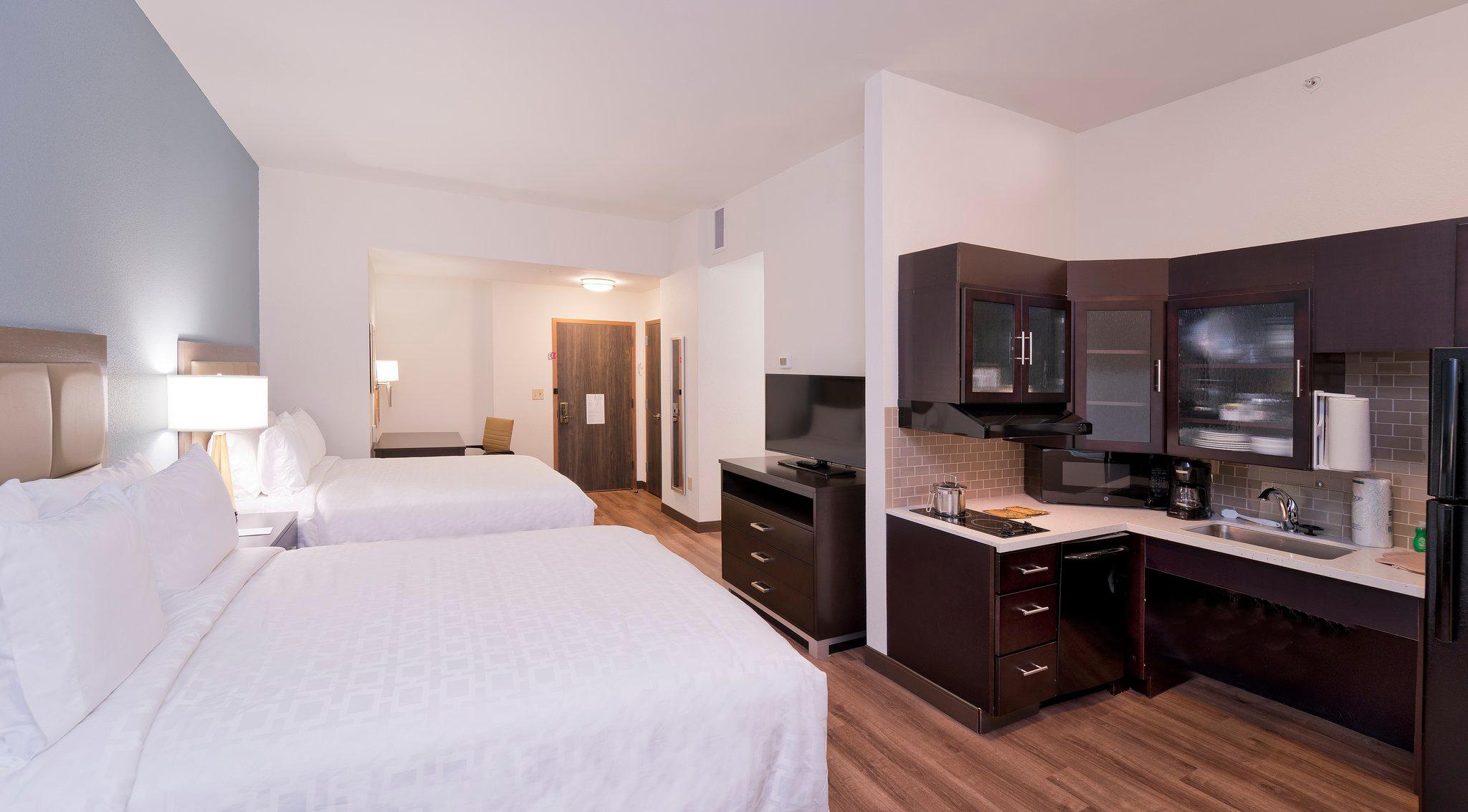 Candlewood Suites Baltimore - Inner Harbor Photo