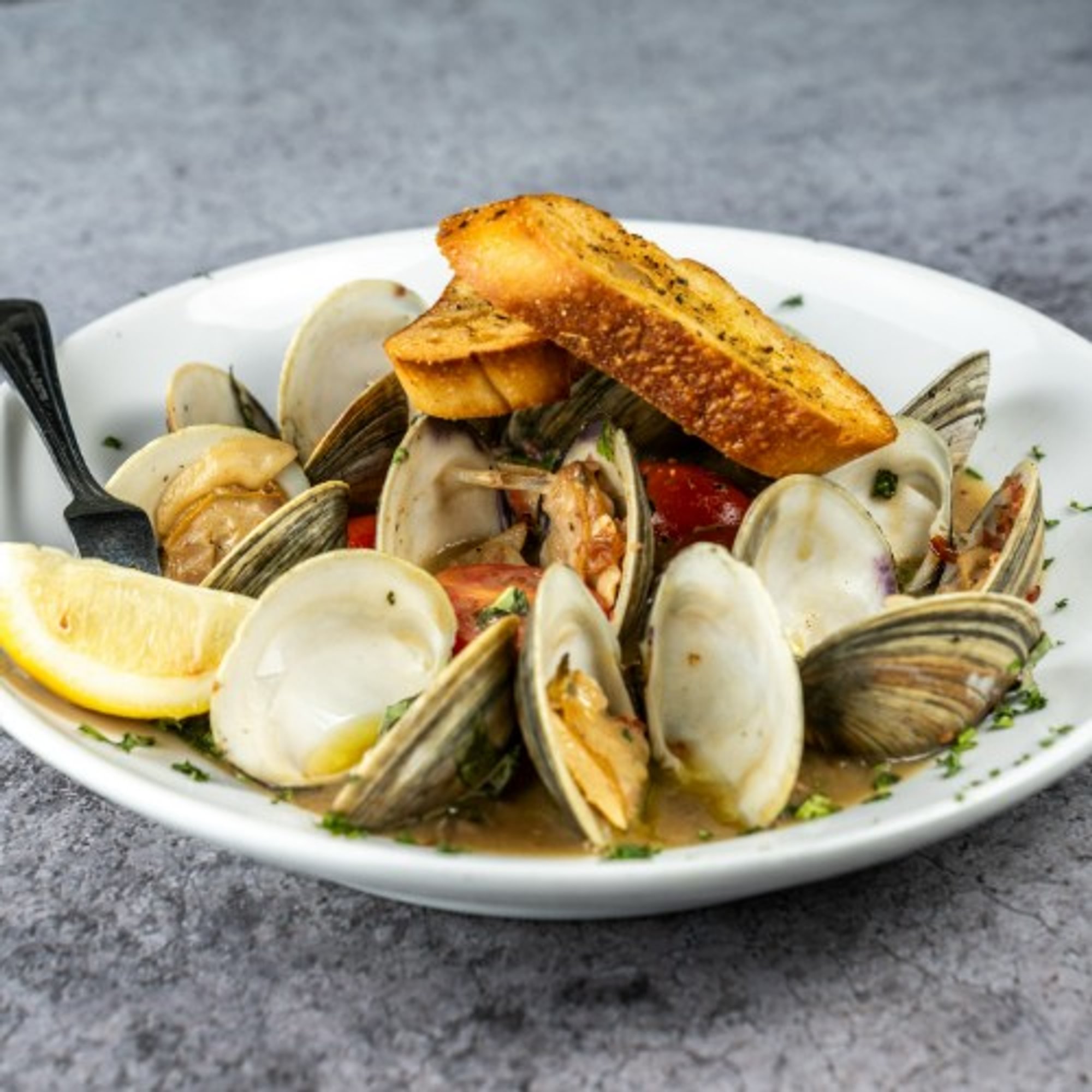 Barrel 28 Clams