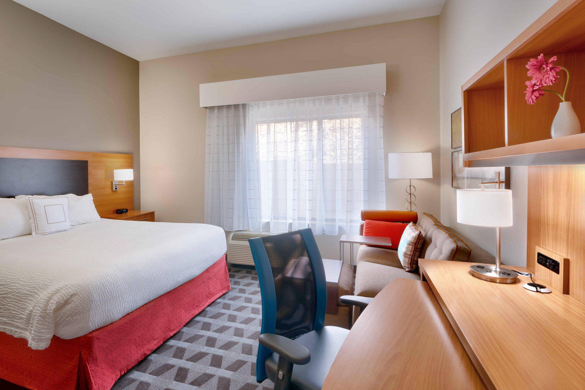 TownePlace Suites by Marriott Elko Photo