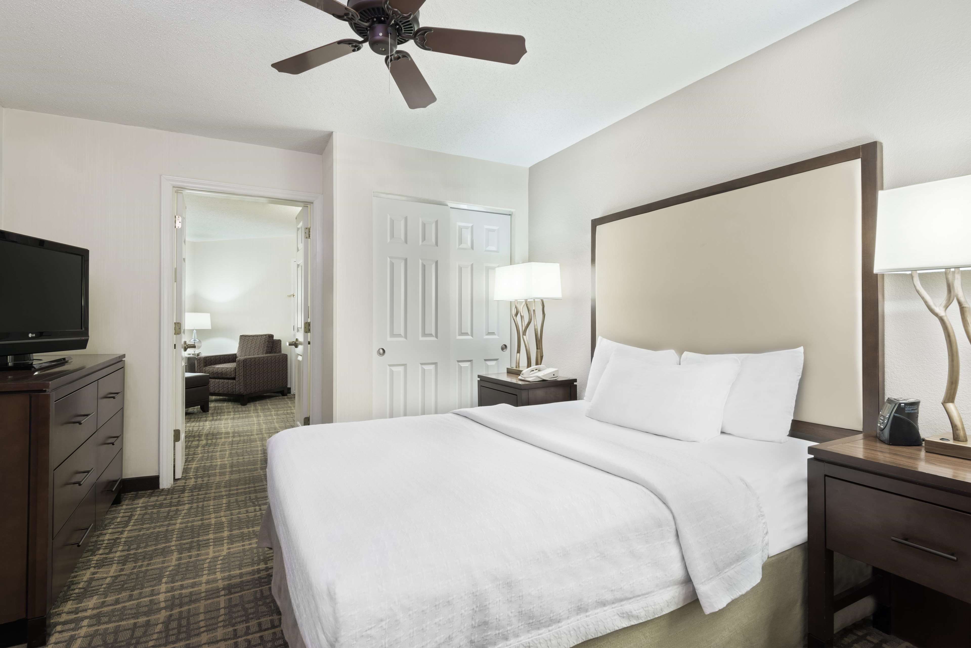 Homewood Suites by Hilton Raleigh-Crabtree Valley Photo