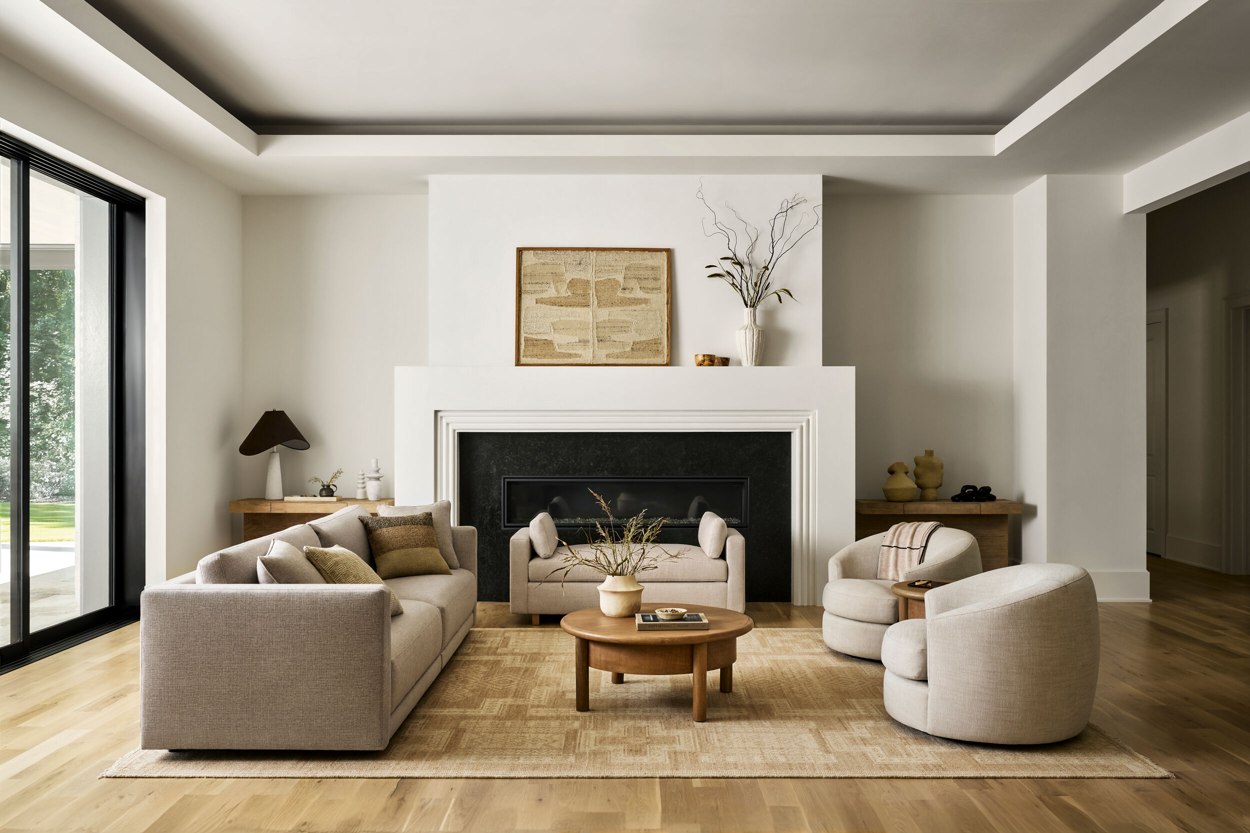 Lady Ash Collections Image