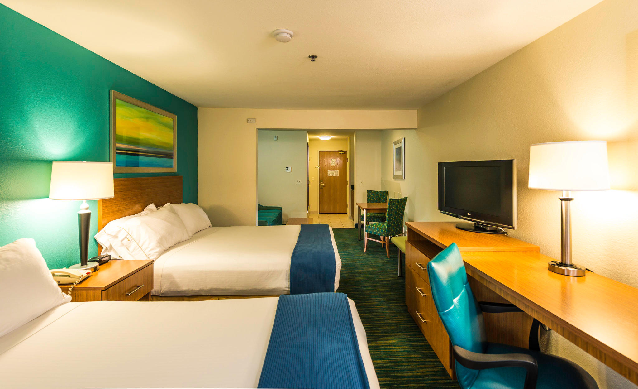 Holiday Inn Express & Suites Jacksonville - Blount Island Photo