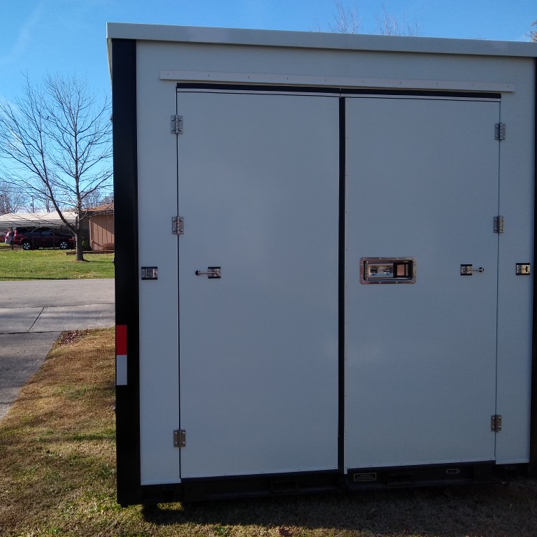 Perfect placement every time on site storage. No truck or trailer on your property. Either on your driveway, beside your house or at back door we deliver.