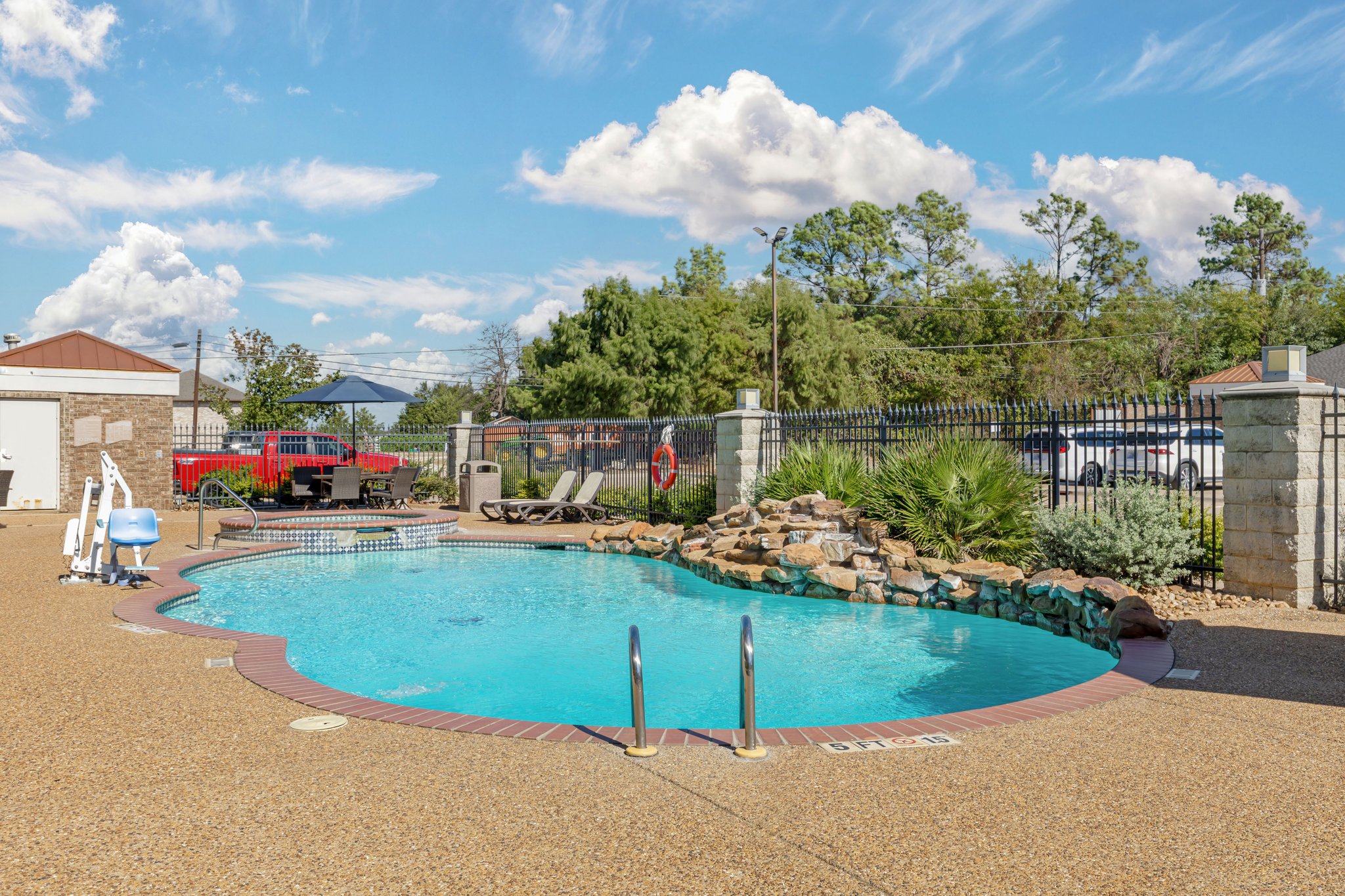 Holiday Inn Express & Suites Fairfield-North by IHG Image