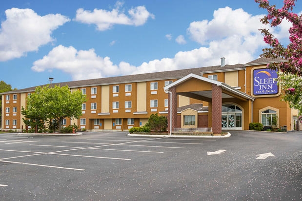 Images Sleep Inn & Suites
