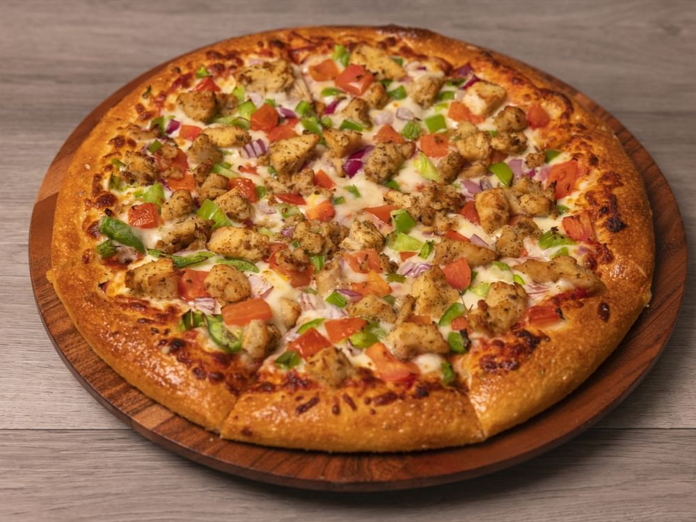 Medium Halal Chicken Pizza