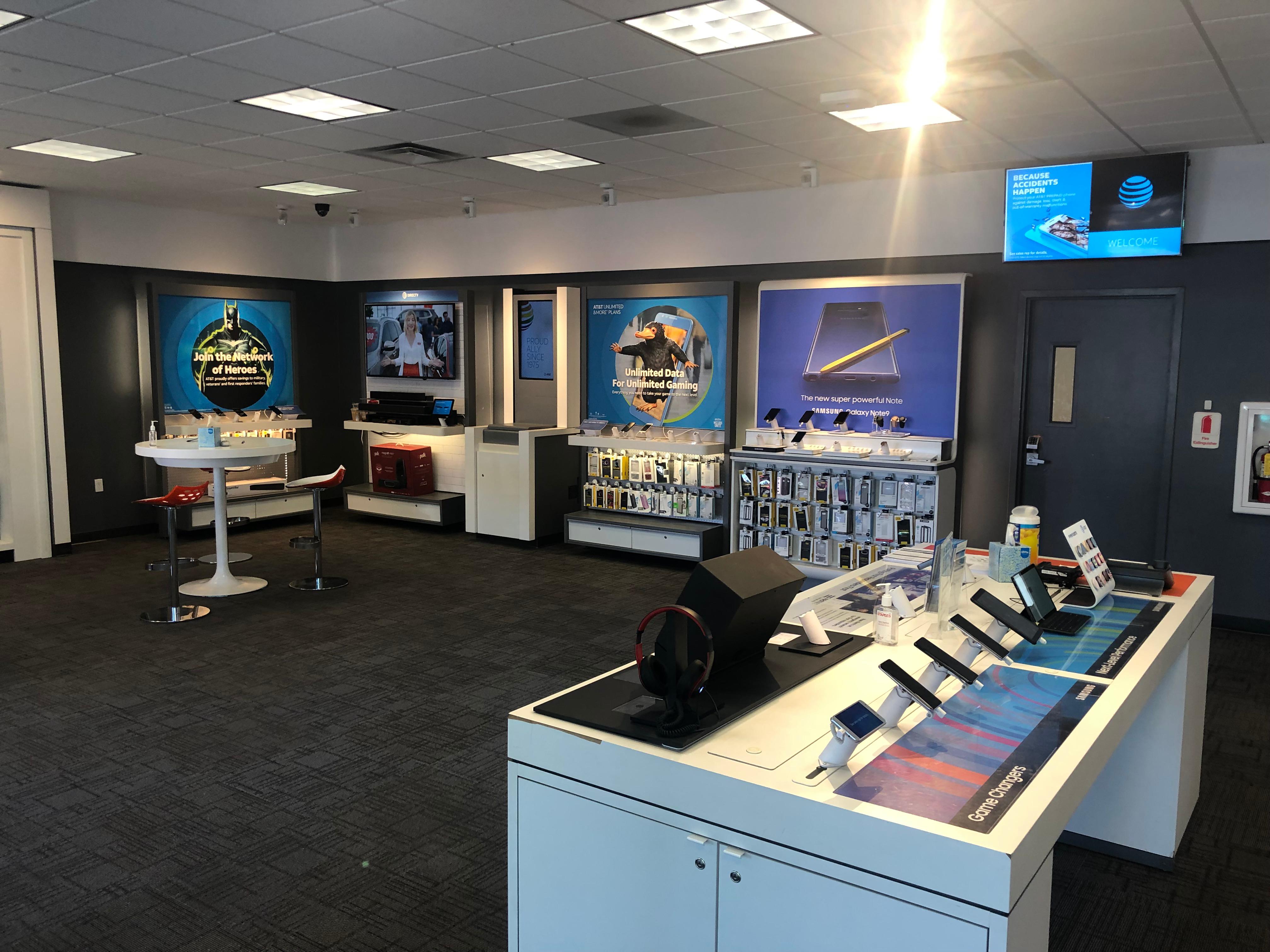 AT&T Store Photo