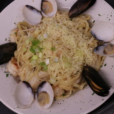 Sugar Creek Seafood Pasta