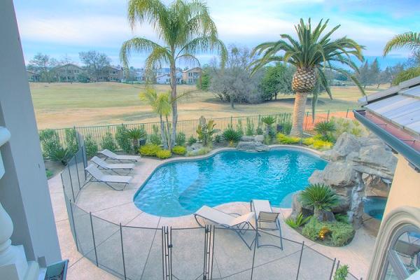 Peak Performance Realty Image