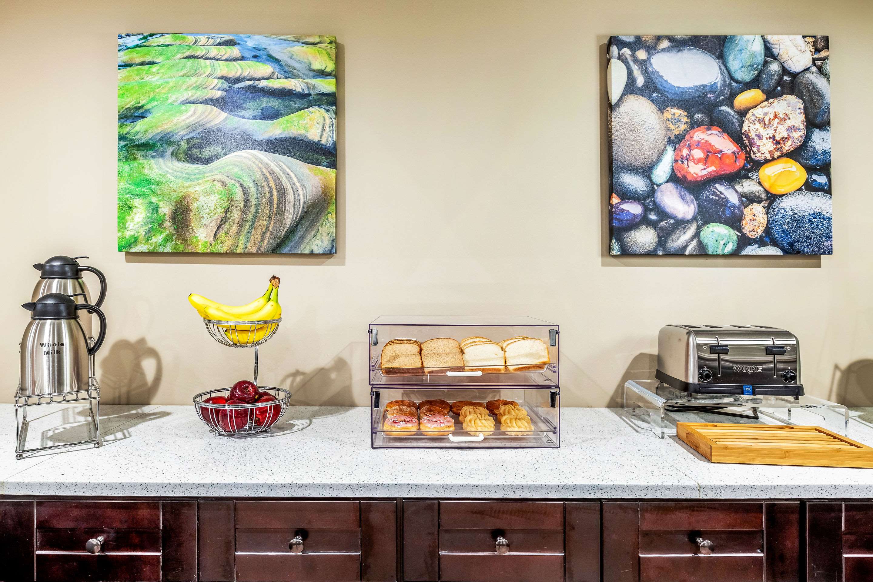 Sleep Inn & Suites Near Jfk Air Train Photo