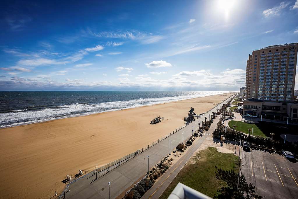 Hampton Inn Virginia Beach-Oceanfront North Image