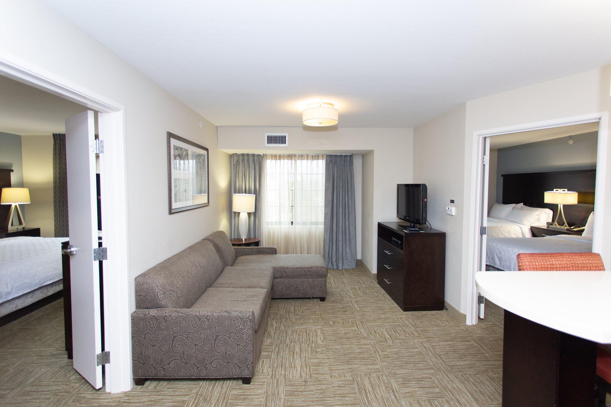 Staybridge Suites Bowling Green Photo