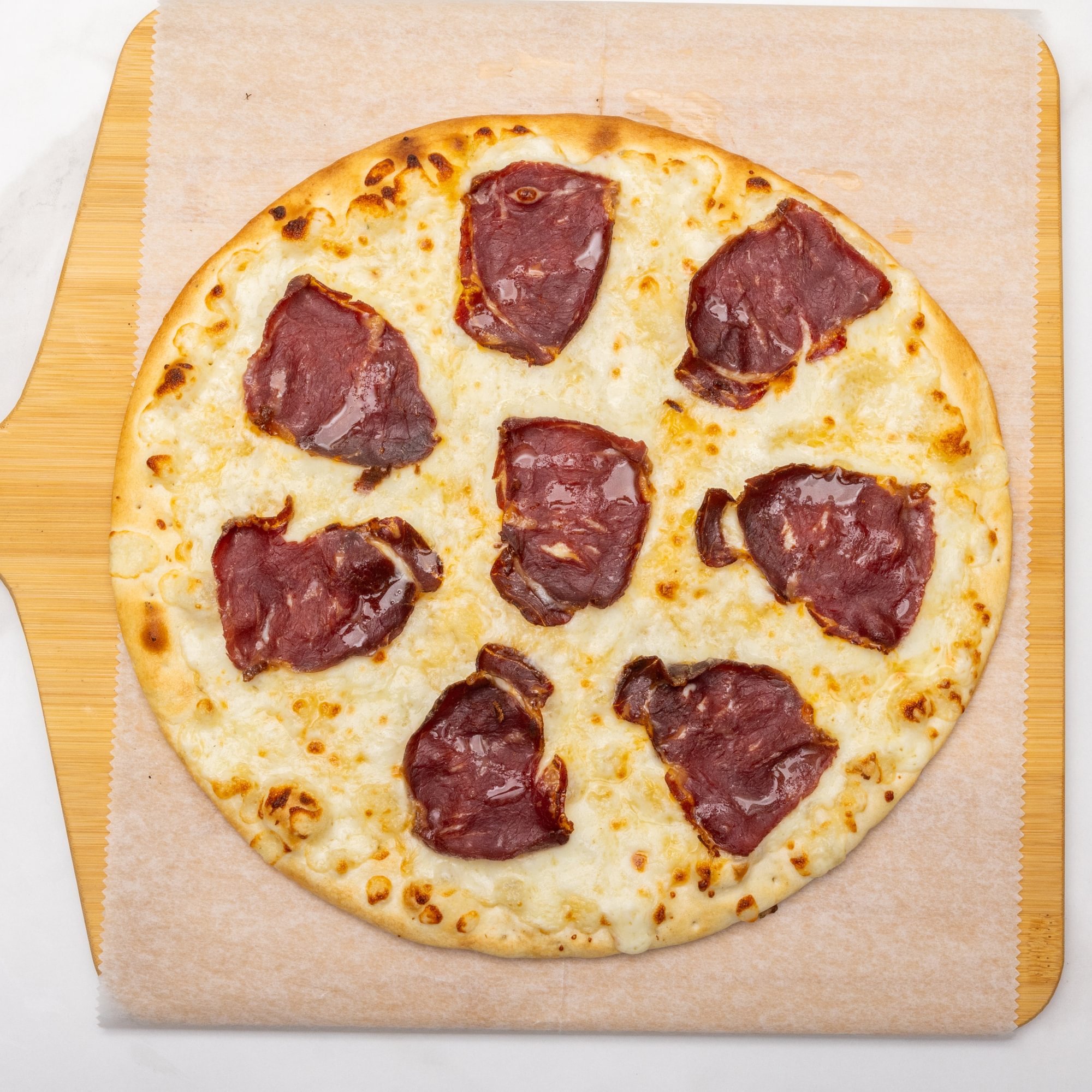 Pastirma and Cheese Pizza