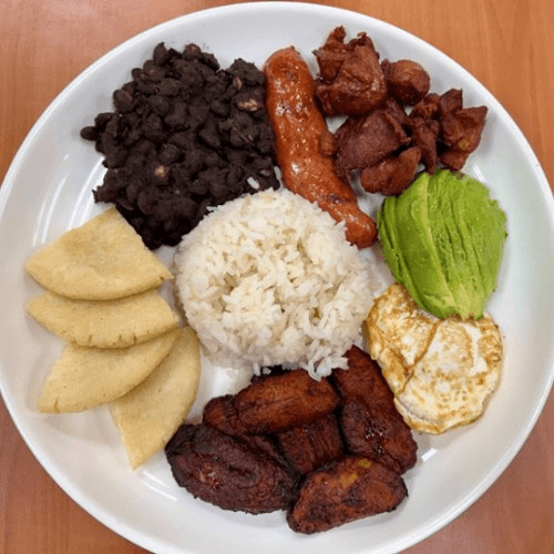 Bandeja Paisa (Gracias Colombia)
