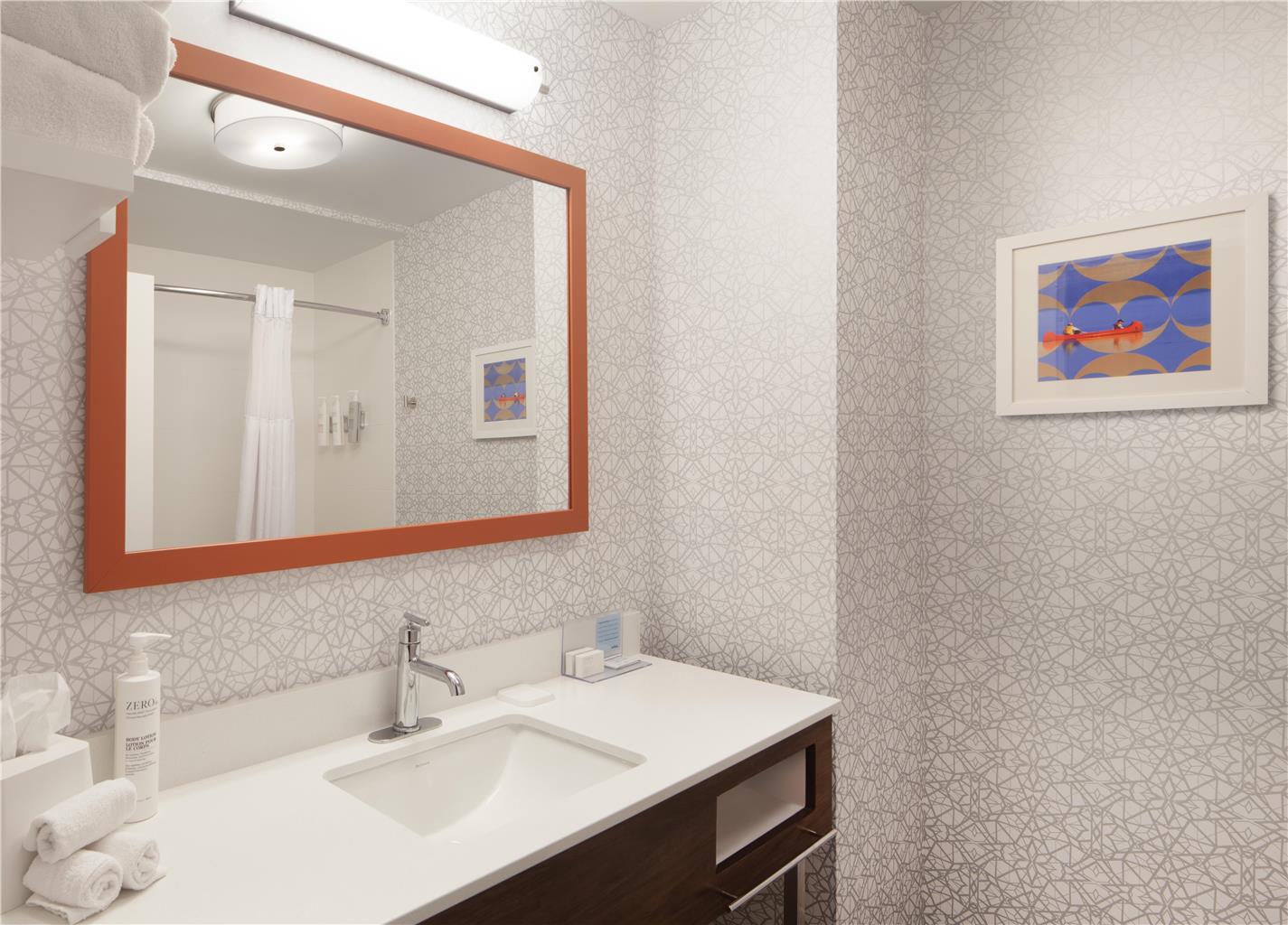 Hampton Inn & Suites Cleveland-Mentor Image
