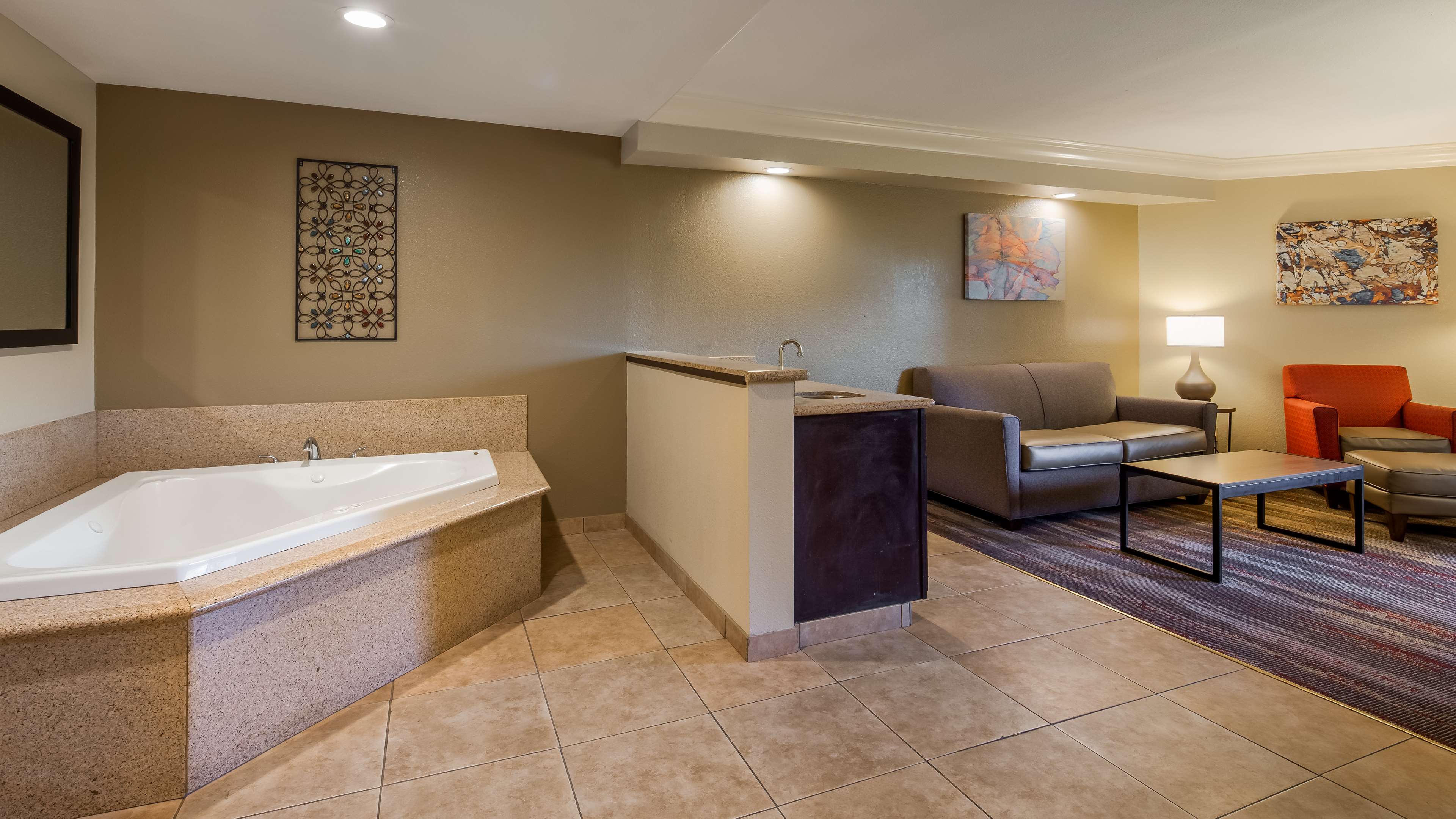 Best Western Plus Wine Country Inn & Suites Photo