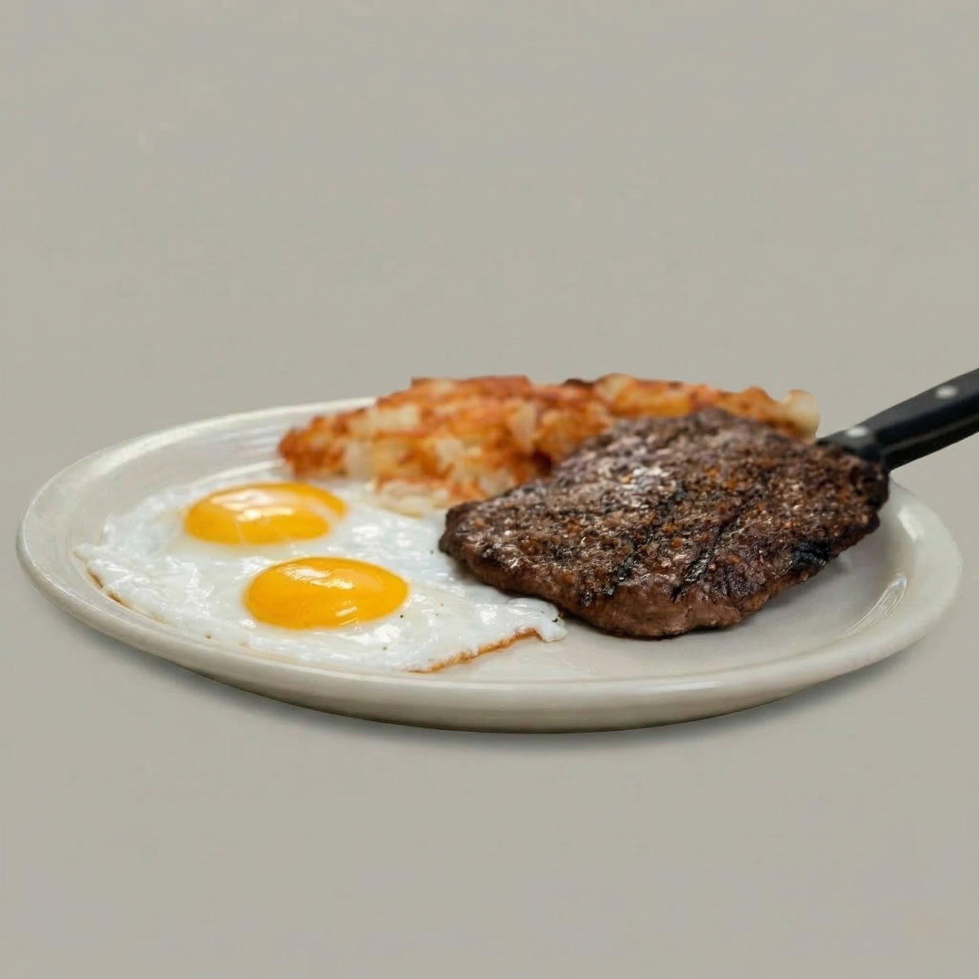Chopped Sirloin & Eggs