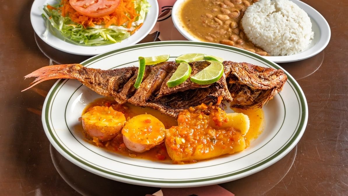 Fried Red Snapper / Pargo Rojo Frito