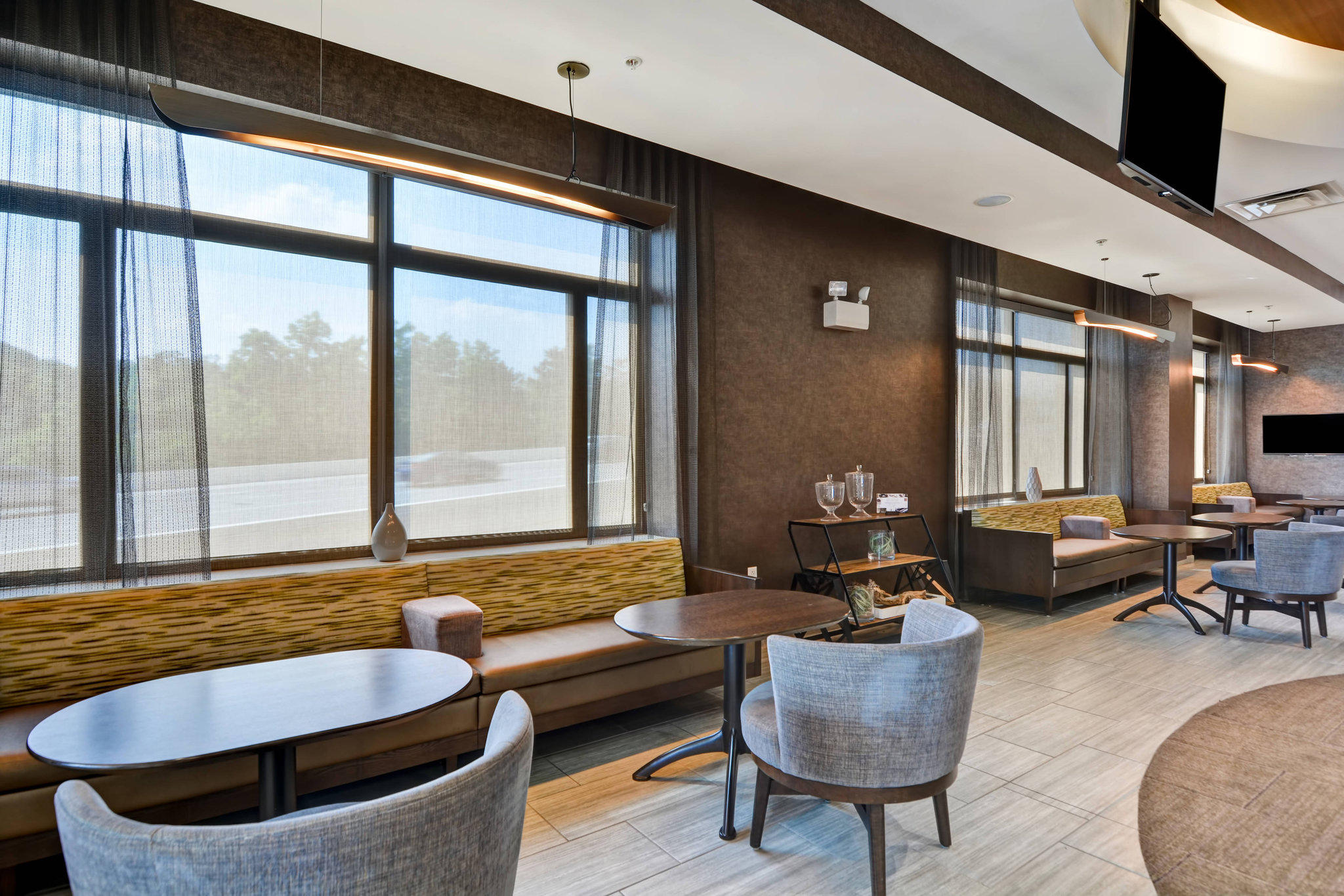 SpringHill Suites by Marriott Cincinnati Midtown Photo