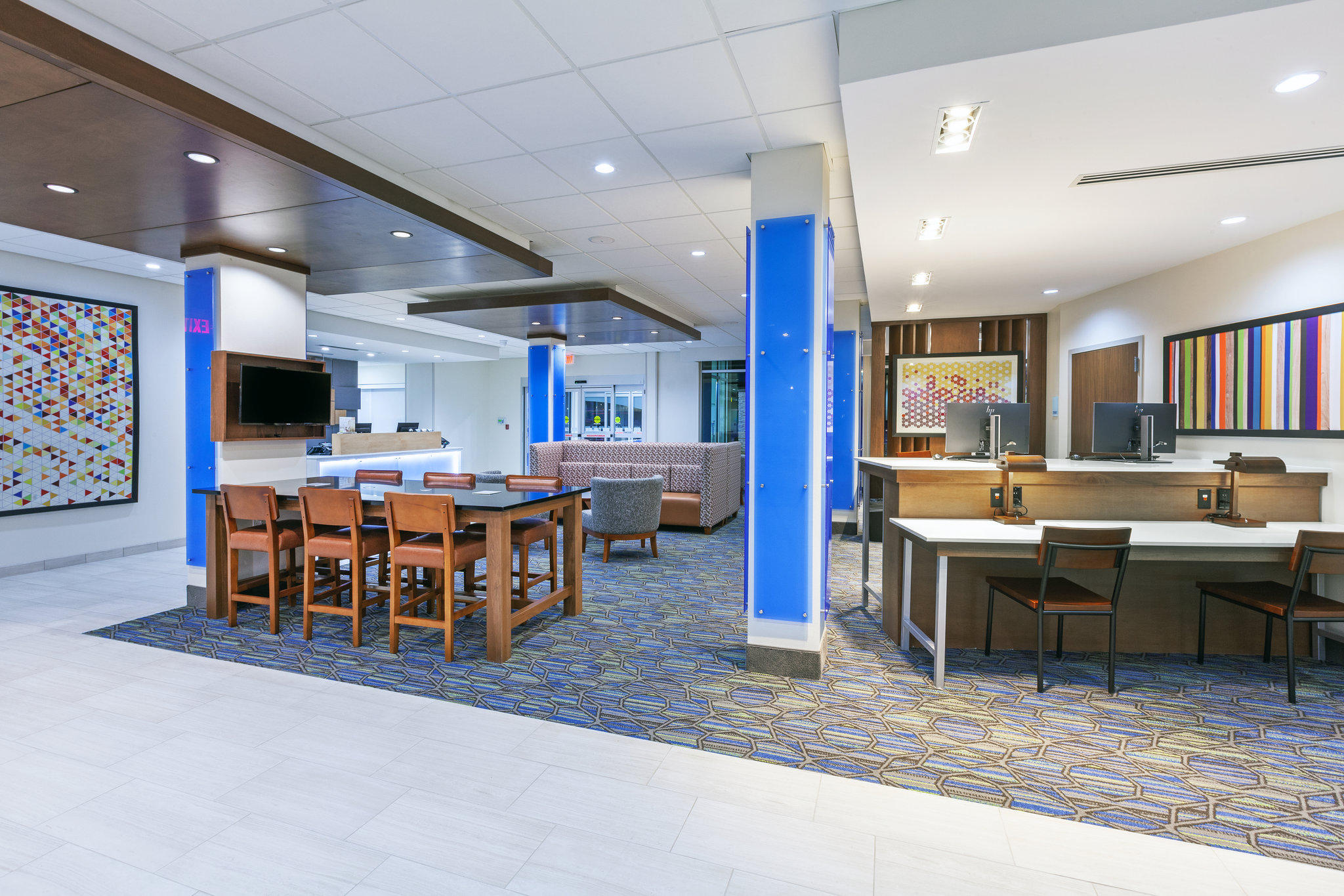 Holiday Inn Express & Suites Tulsa Northeast - Owasso Photo