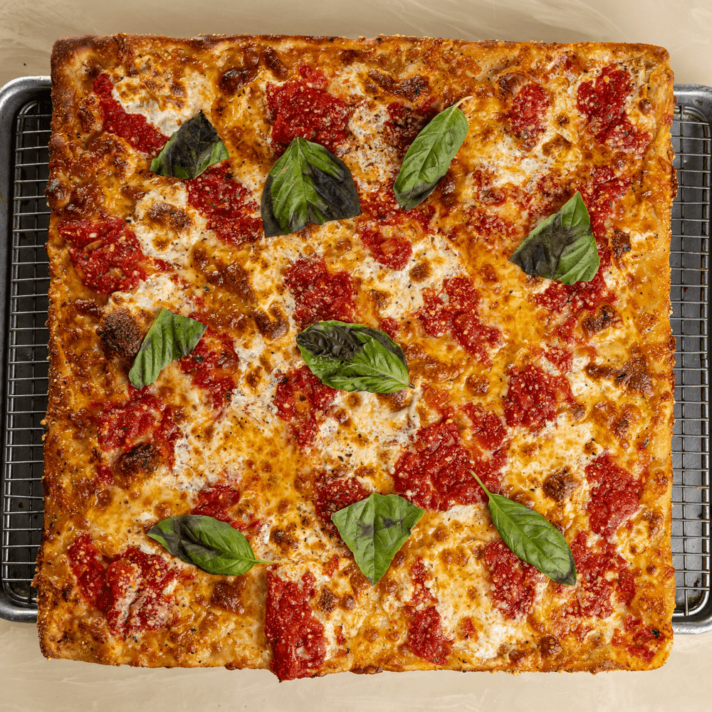 Filomena Grandma Pizza