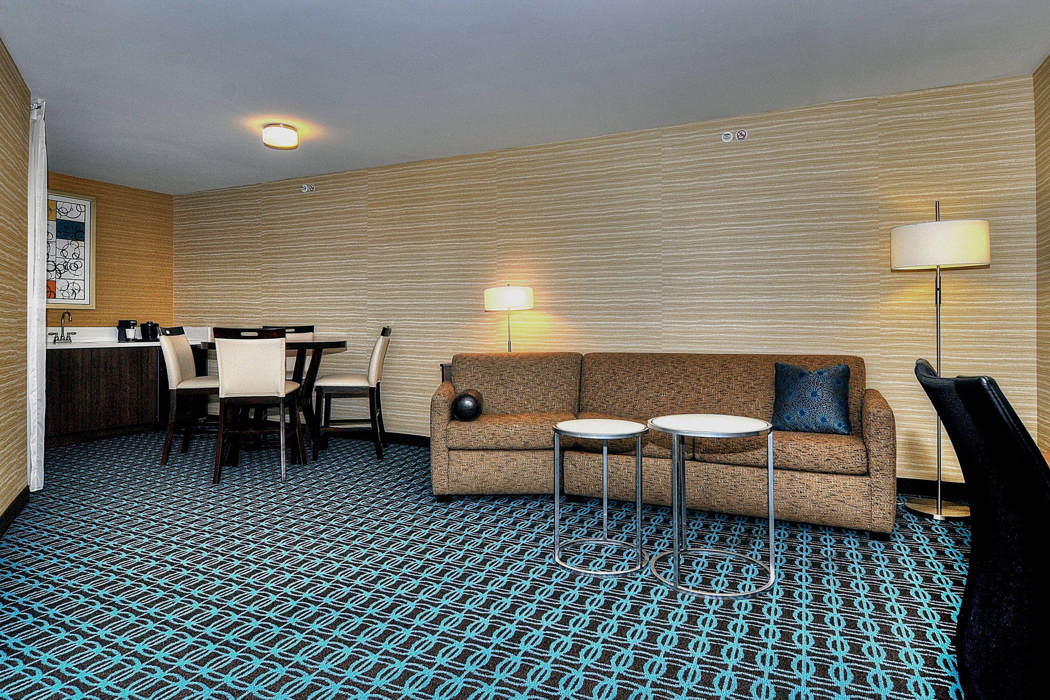 Fairfield Inn & Suites by Marriott Los Angeles Rosemead Photo