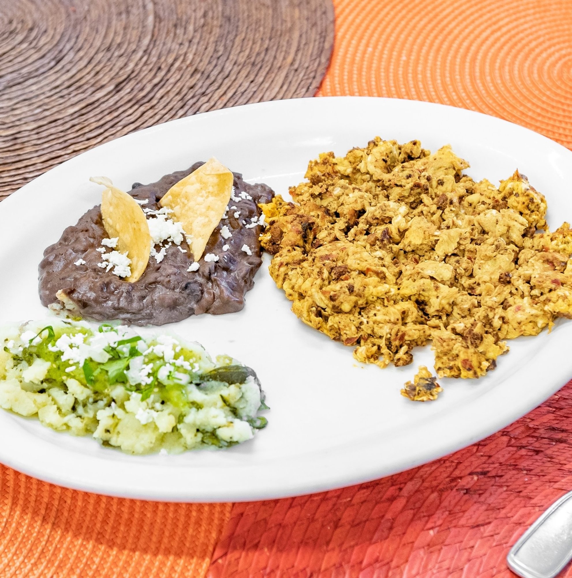 Huevos con Chorizo