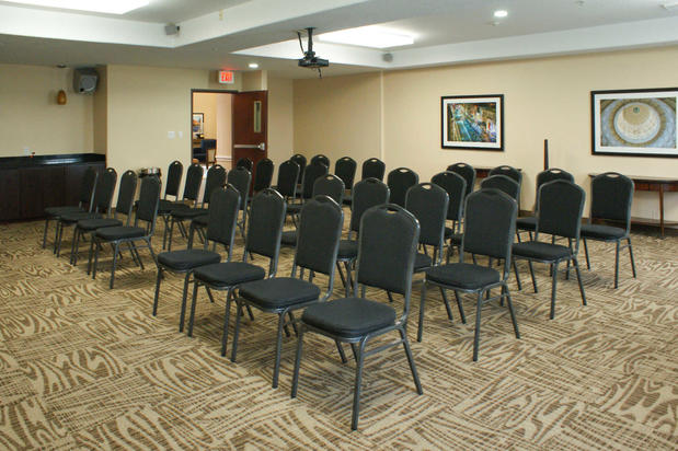 Images Comfort Suites