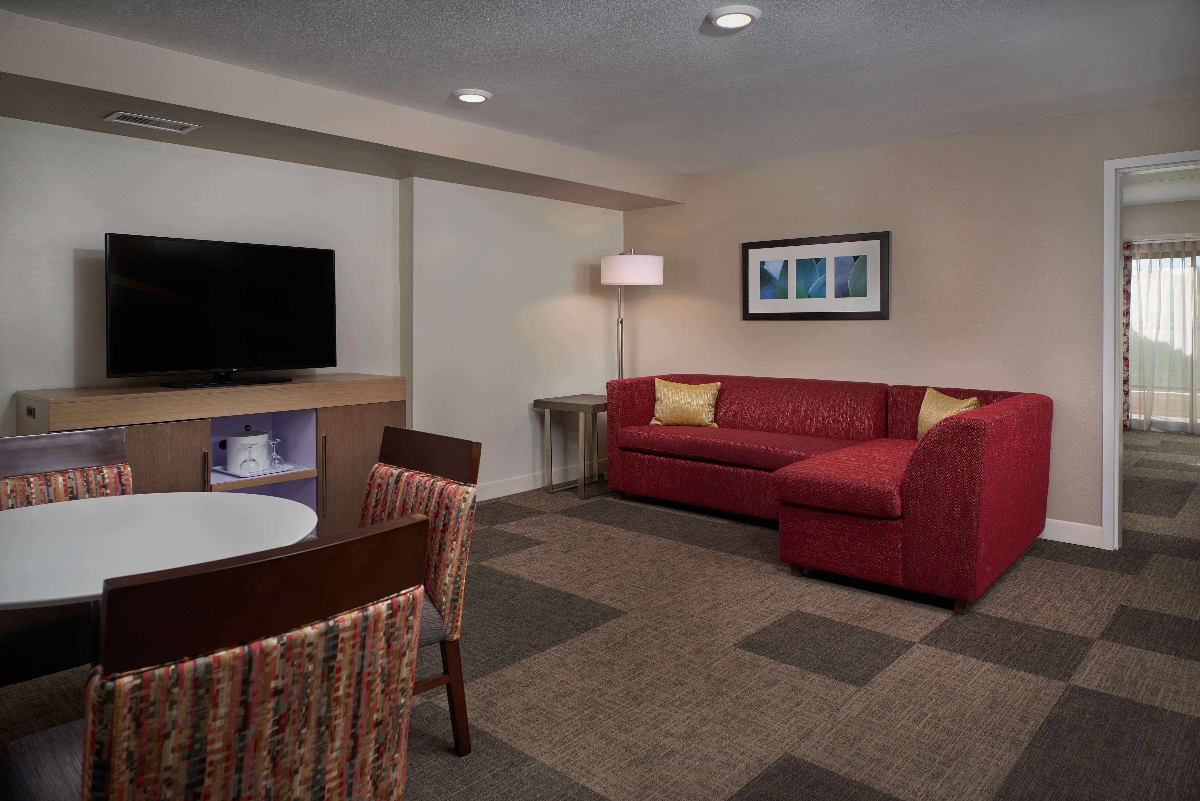 Hampton Inn & Suites Phoenix/Scottsdale on Shea Boulevard Photo