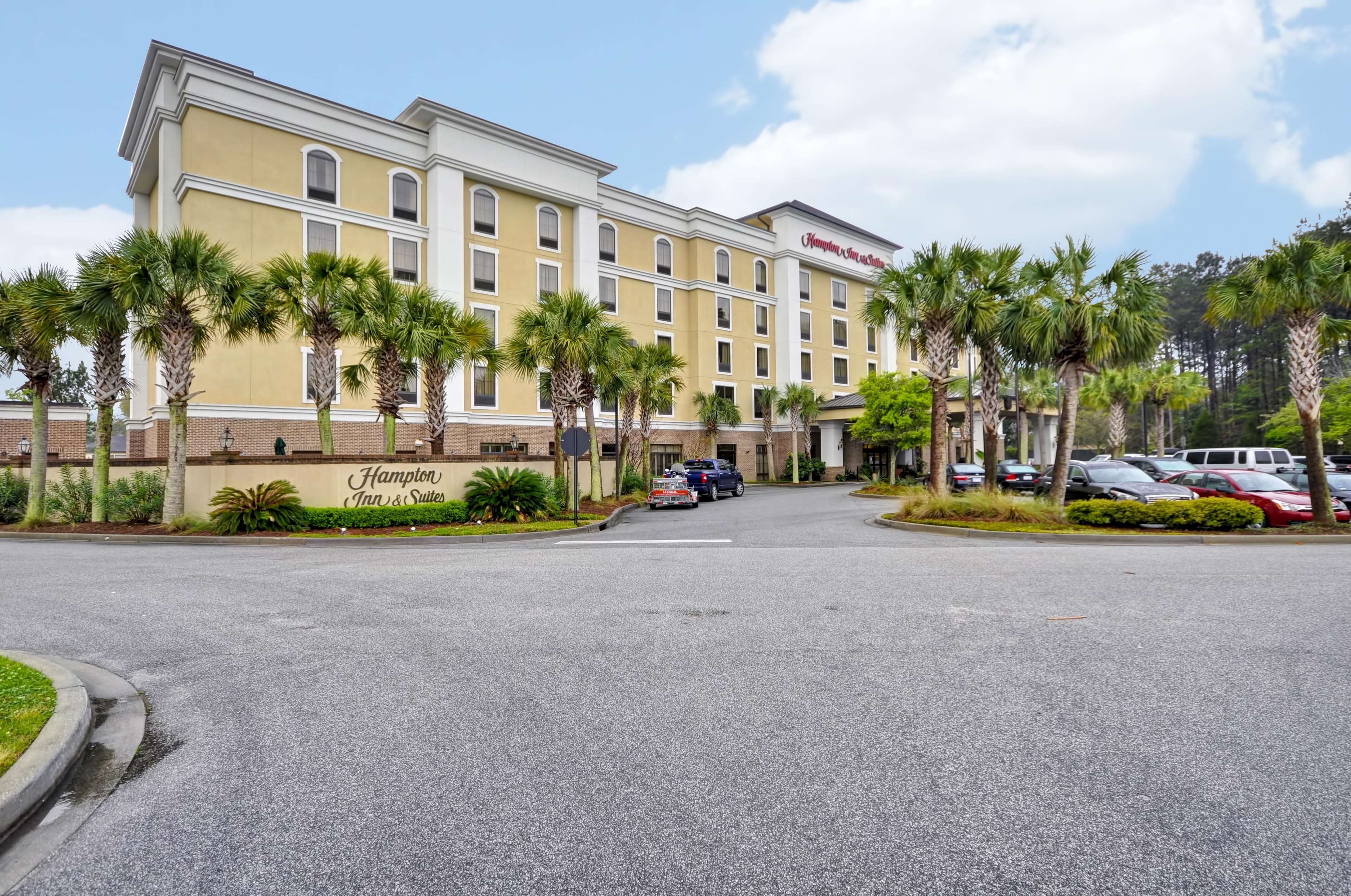 Hampton Inn & Suites North Charleston-University Blvd Photo