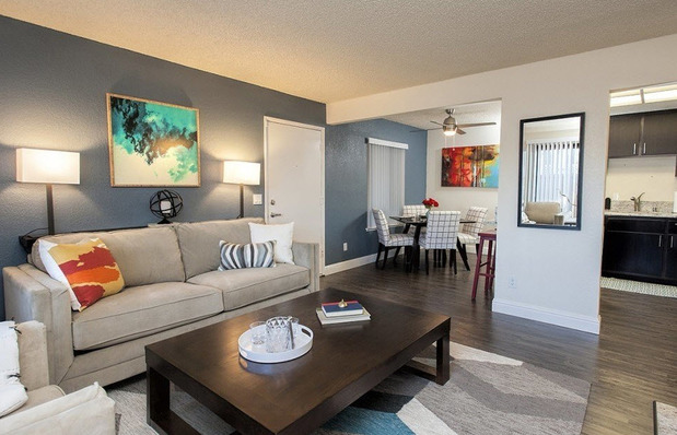 Images Meridian Terrace Condominiums