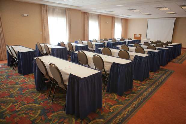 Images Hilton Garden Inn Albuquerque/Journal Center