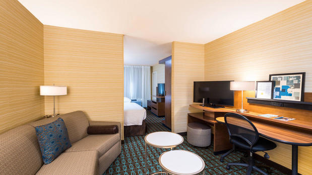 Images Fairfield Inn & Suites by Marriott Uncasville