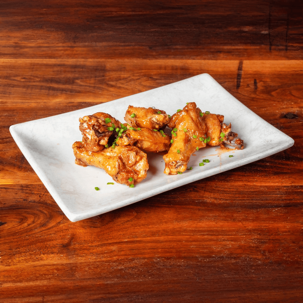 Alley Wings