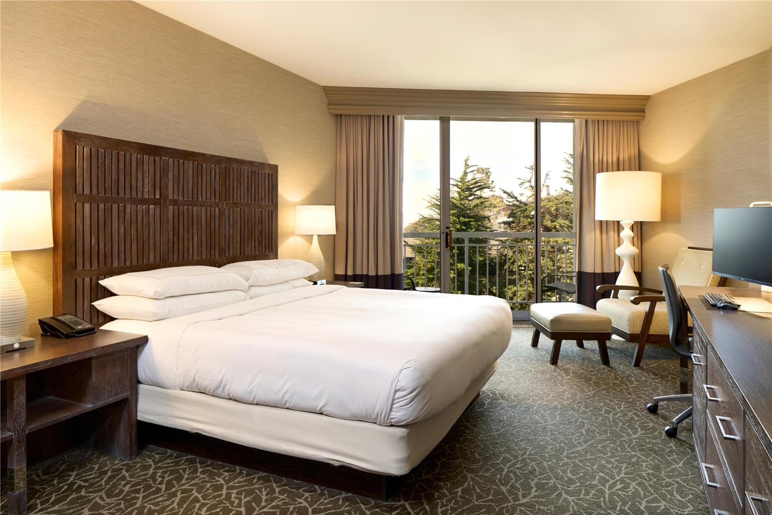 Hilton La Jolla Torrey Pines Image