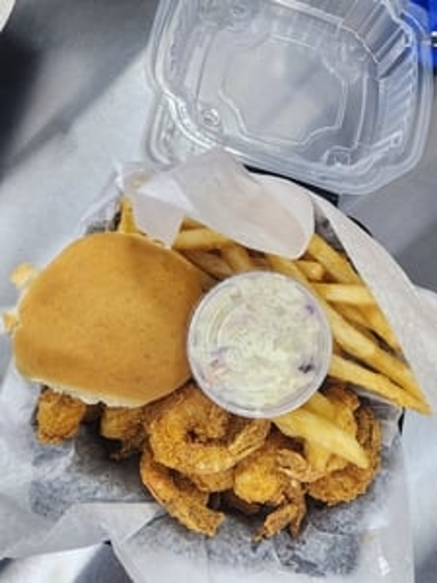 4 PC Jumbo Shrimp & 2 PC Fish with Fries
