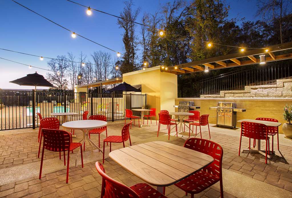 Home2 Suites by Hilton Oxford Image