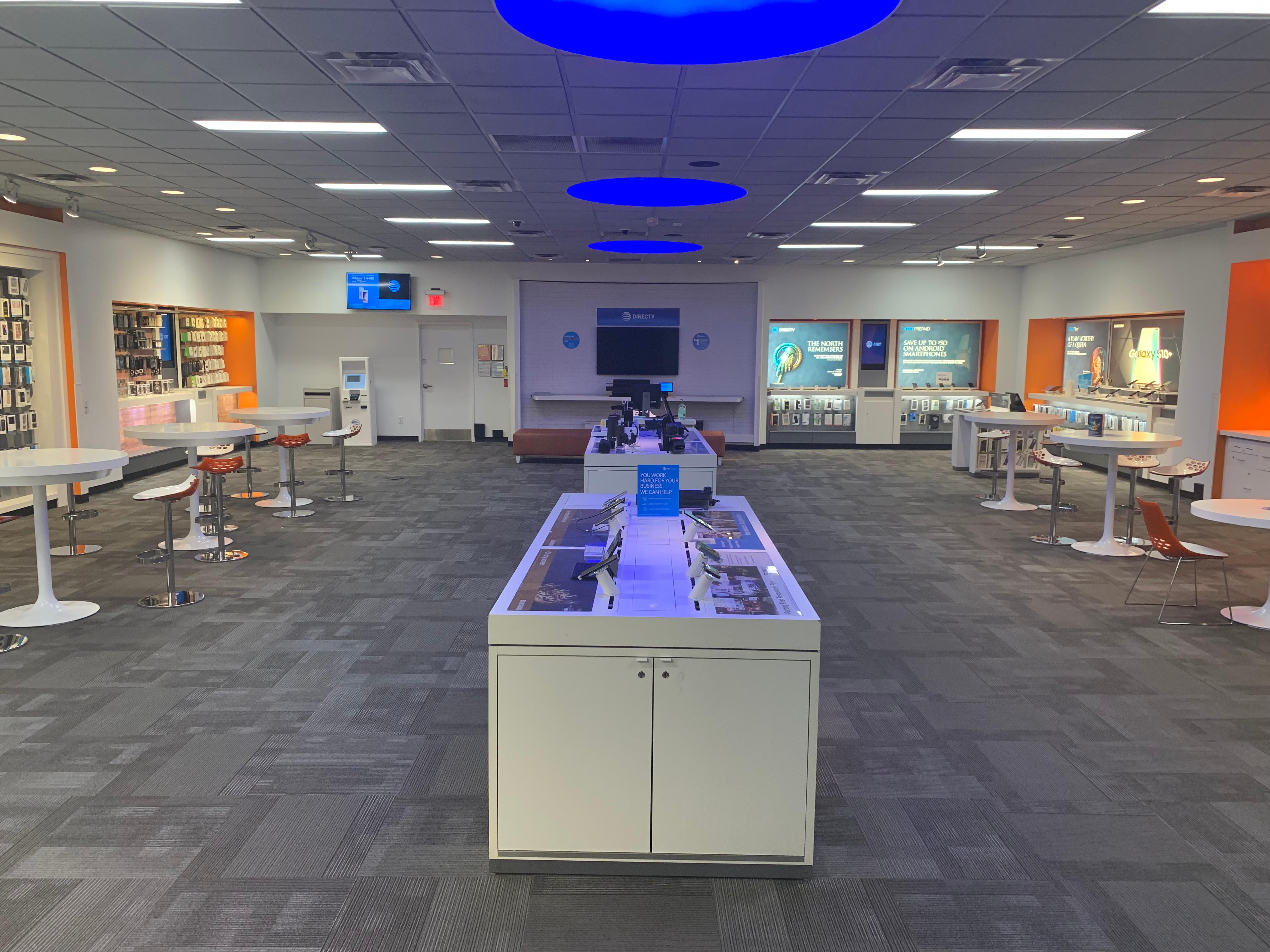 AT&T Store Photo