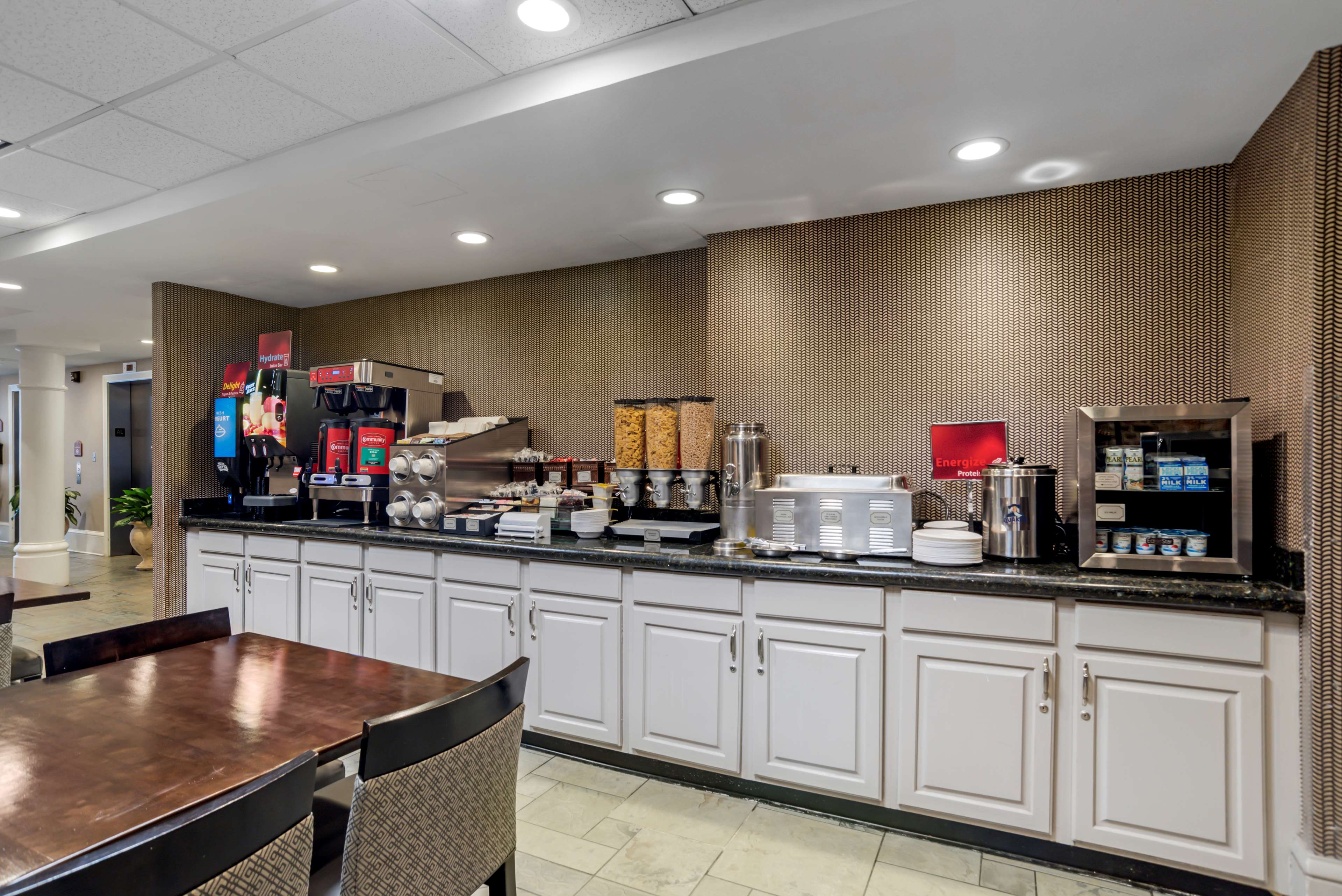 Breakfest area