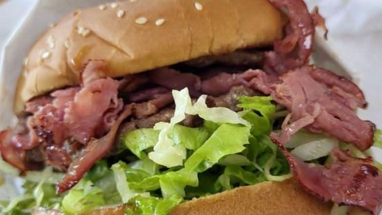 Pastrami Burger