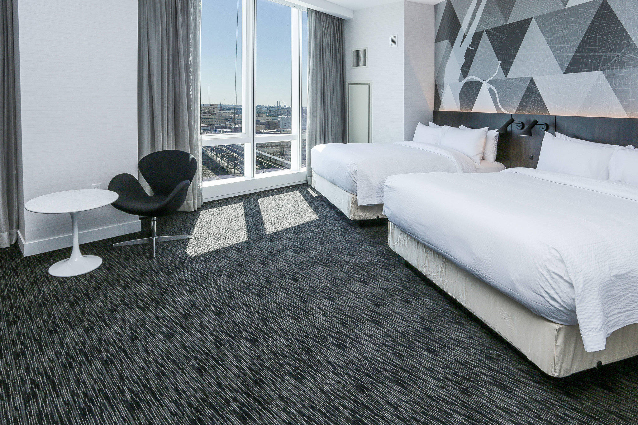 Courtyard by Marriott Long Island City/New York Manhattan View Photo