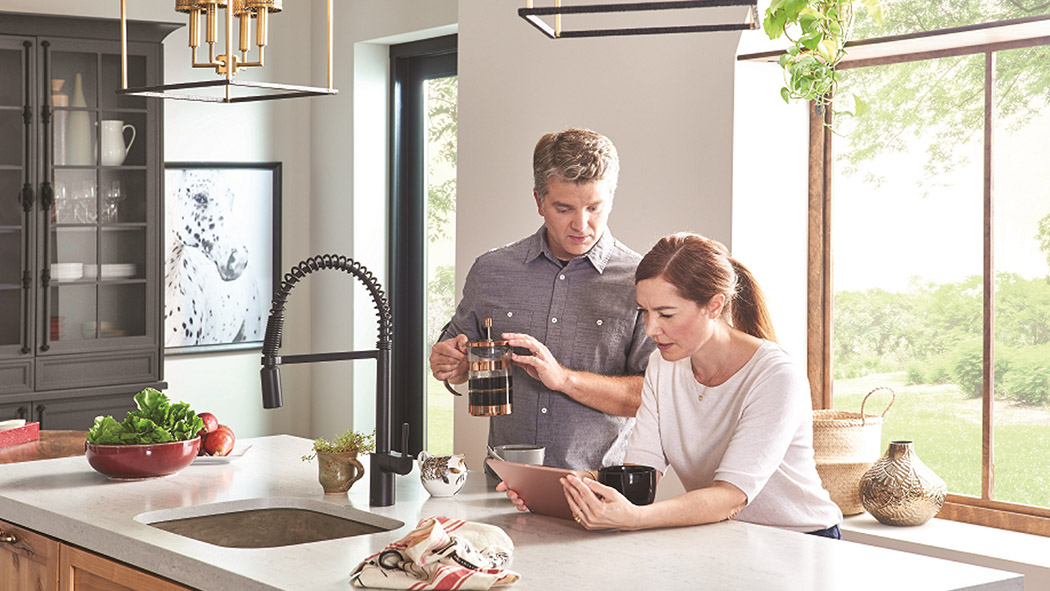 a-couple-searches-for-hvac-emergency-repair-options-online