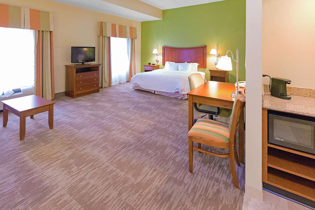 Hampton Inn & Suites Blairsville Image