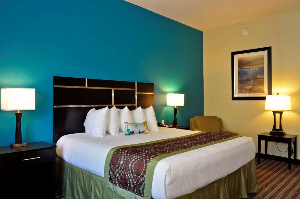 Best Western Plus DeSoto Inn & Suites Image