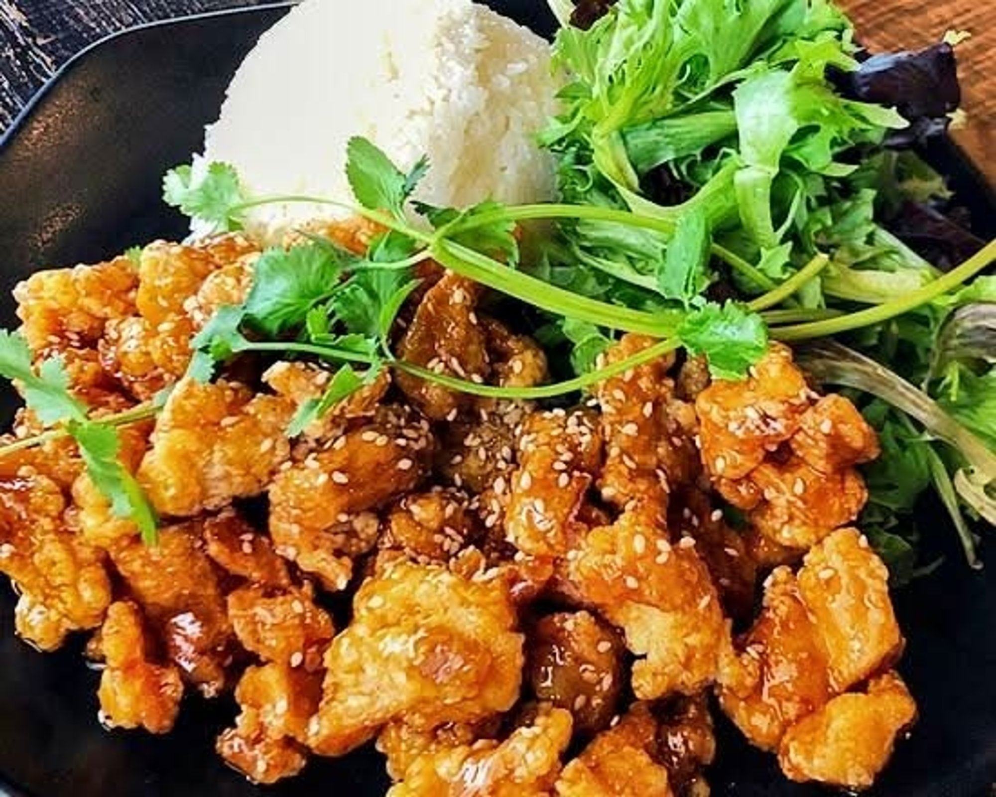 ORANGE CHICKEN WITH RICE